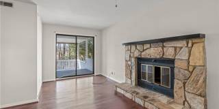 Private Basement Unit at 2630 Merry Oaks Trail Gallery 6