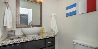 Fully Furnished Home in Putnam Heights + All Appliances Gallery 21