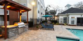 Avery Glen Luxury Apartments Gallery 7