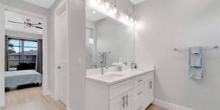 3222 SW Santa Barbara Place Gallery 17