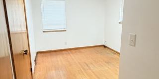 1334 Lakeview (Duplex) Gallery 19