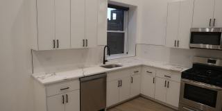 4731 North Western Avenue Gallery 2