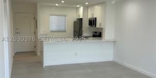 7732 Camino Real Gallery 2
