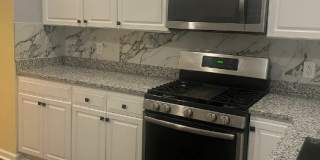 600 North Decker Avenue Gallery 1