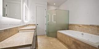 530 Valencia Ave Gallery 15