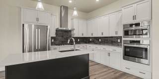 Luxury 3-Bedroom Home on Private Lake in Timnath Gallery 6