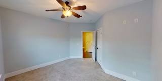 Custom 4 BD/2.5 BA Home with Community Pool, Water Access and Day Dock! Gallery 26