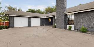 Updated 3 bedroom duplex near Greenbelt! Gallery 3