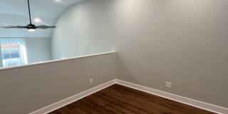 810 Plum Street Gallery 12