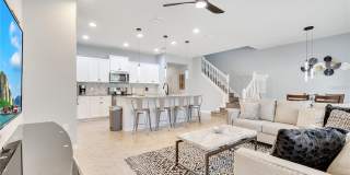 8827 GENEVE Court Gallery 24