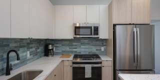 6 W End Court Gallery 3