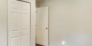 720 Country Lane S Gallery 23