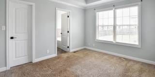 Pet Friendly Three Bedroom with Bonus! Gallery 9