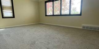 Stunning 3 Bedroom Oasis in Livonia-Move-In Ready!! Gallery 3