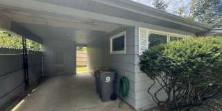 1906 E. Maxwell Gallery 17