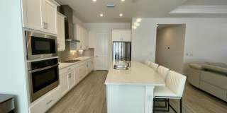 Stunning 4 Bedroom 3-bathroom home located in Mosaic! Gallery 17