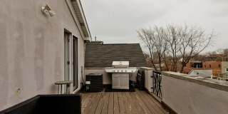 857 W Wrightwood Gallery 3
