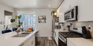 Spacious 3-Bedroom Home with Modern Finishes in North Broomfield Gallery 7