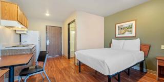 Colorado Springs - Airport Gallery 12