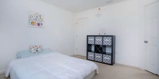 Spacious End-Unit Townhome for Rent in Meridian Crossing – 3BR, 4BA, 2-Car Garage. $3,095.00/month Gallery 24