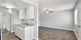 Mariposa Flats Gallery 39