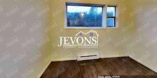 Enjoy the new appliances in this lovely single-family home located in the heart of Tacoma Gallery 18