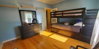 1156 Hope Street Gallery 13