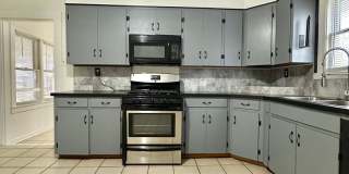 COMING SOON!!! -  Spacious 3-Bedroom Home Available to Lease! Gallery 6