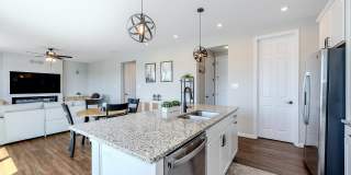 324 CEDAR SPRING Gallery 11