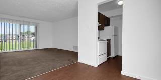 The Stratford Apartments Gallery 8