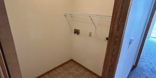 1 Bedroom Apartment with Garage! Gallery 13