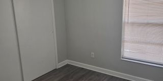2322 West Saint John - Duplex Gallery 8