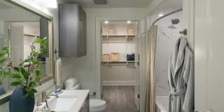 Hanover Buffalo Bayou Gallery 21