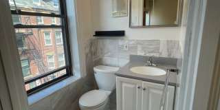 Large, updated 3 bed unit in a prime location in Brookline! Gallery 11
