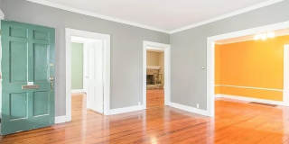 2 Blocks from Campus - 3BR Move in ready now for August 2026! Gallery 7