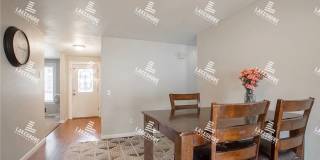 3 Bed 2 Bath Graham Home w/ Beautiful Kitchen Remodel! Gallery 4