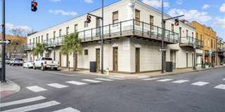 204 Conti Street Gallery 12