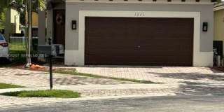 1271 NE 40th Rd Gallery 1