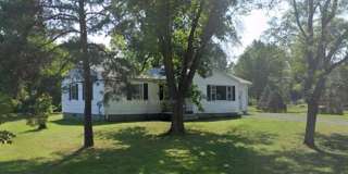 106 Pondview Drive Gallery 1