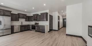 Brand New 3 bed 2.5 townhome Gallery 8