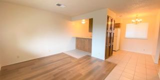 1840 U St Gallery 2