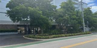 10000 W Bay Harbor Dr Gallery 1