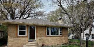 Updated 4 BR / 3 BA SFH w/ Hdwd Flrs, Sunny Porch, 2-car Garage in Robbinsdale! Gallery 1