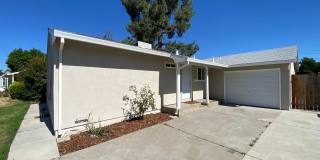 Renovated 3 Bed 1 Bath Home in Lincoln Village Renovated 3 Bed 1 Bath Home in Lincoln Village Gallery 3