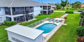 1203 SW 48th Terrace Gallery 35