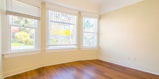 3109 S. Catalina Street Gallery 13