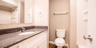 7 Pointe Apartments Gallery 12