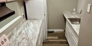 3 bedroom apartment by UC campus! Gallery 26