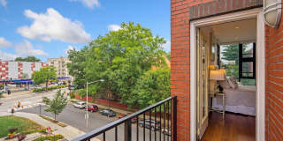 1354 EUCLID Street NW Gallery 10