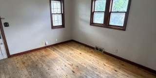 1336 S 25th Ave - 4 Bed/2 Bath in Columbus Park | Hardwood Floors, Full Appliance Package, Detached Garage 1336 S 25th Ave - 4 Bed/2 Bath in Columbus Park | Hardwood Floors, Full Appliance Package, Detached Garage Gallery 15